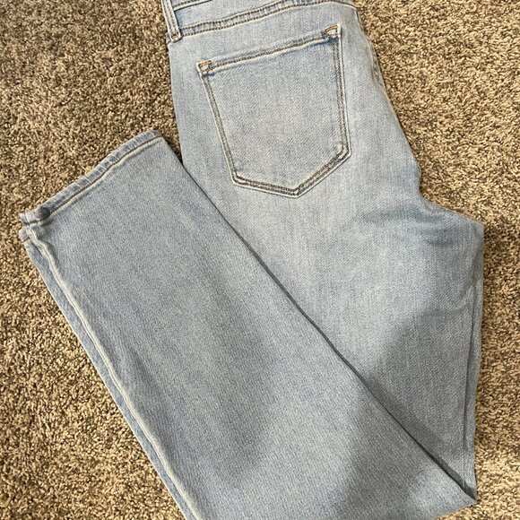 Light Blue Old Navy Straight Fit Jeans - Size 8 - Picture 3 of 5